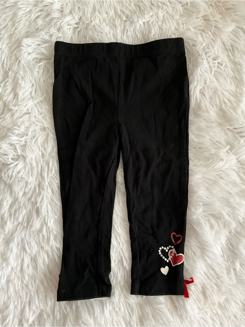 Kids Headquarters Black Capri Leggings with Red & White Heart Accents